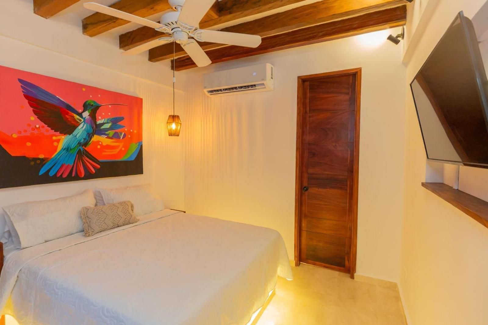 Holiday home Casa Bali Castillo View Private Pool & Rooftop, Near Historic Center Cartagena