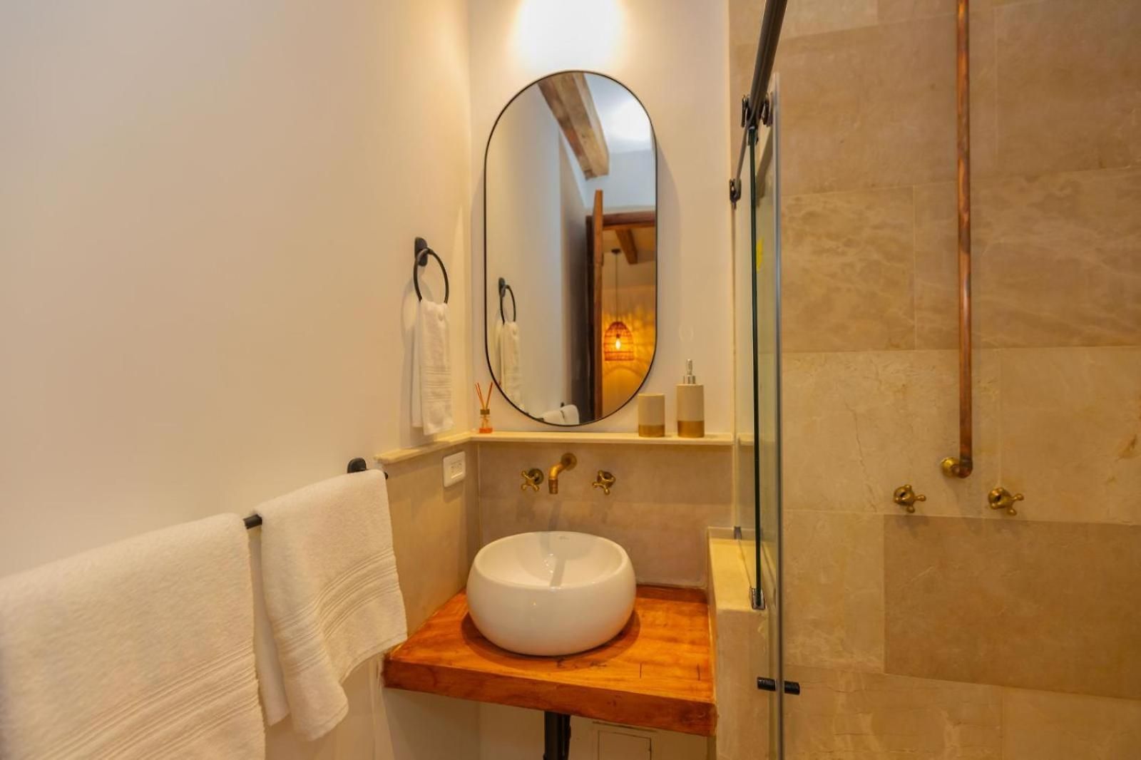Holiday home Casa Bali Castillo View Private Pool & Rooftop, Near Historic Center Cartagena