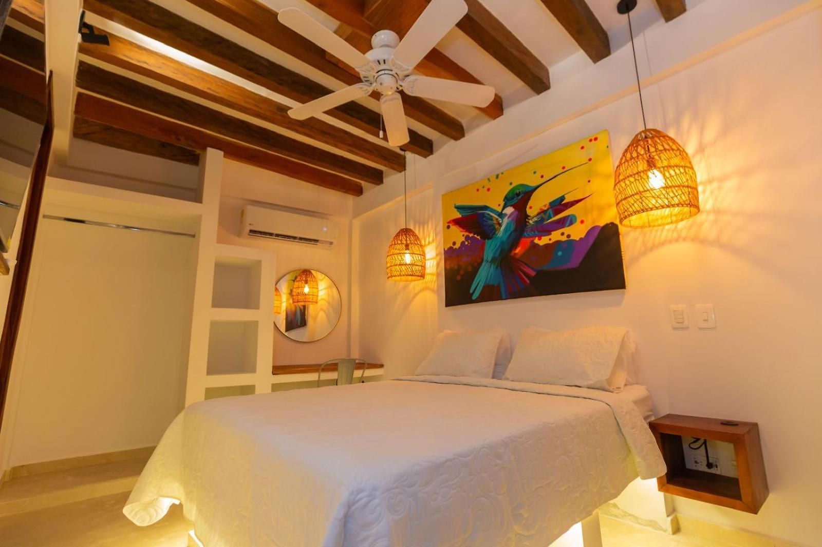 Casa Bali Castillo View Private Pool & Rooftop, Near Historic Center Holiday home *