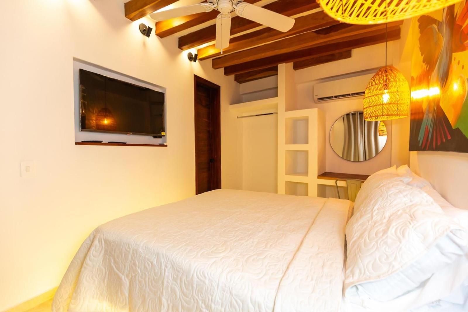 Holiday home Casa Bali Castillo View Private Pool & Rooftop, Near Historic Center *