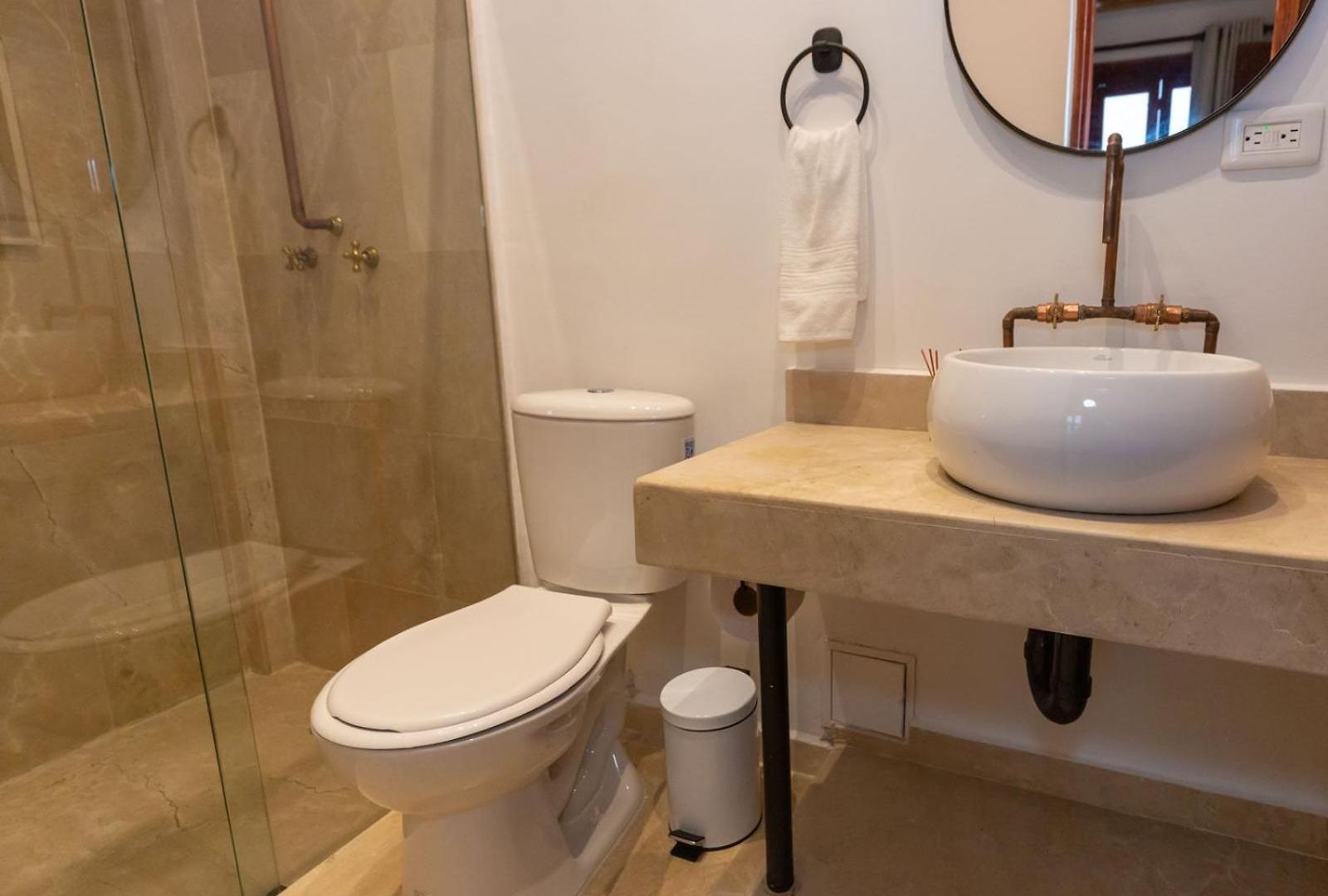 Casa Bali Castillo View Private Pool & Rooftop, Near Historic Center Holiday home Cartagena