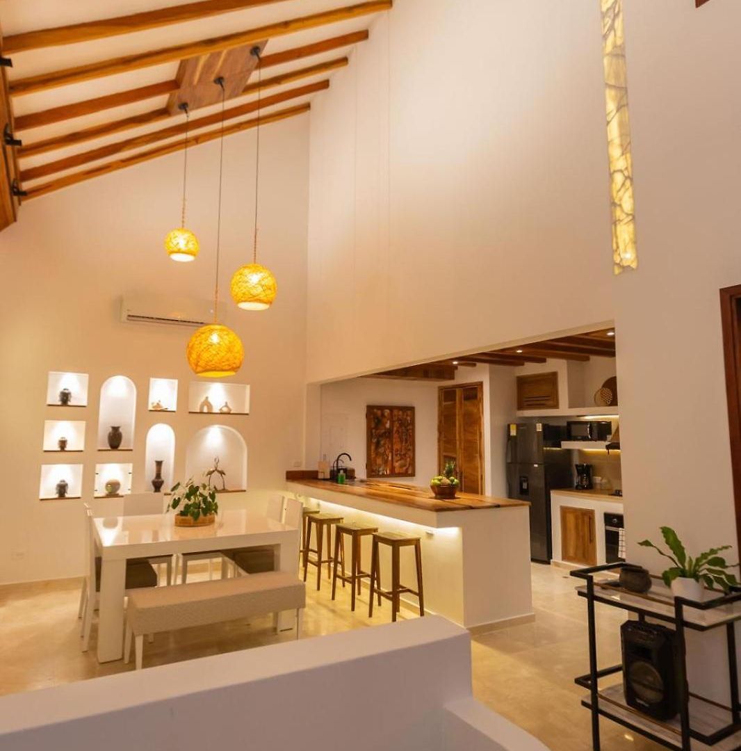 Casa Bali Castillo View Private Pool & Rooftop, Near Historic Center Holiday home *
