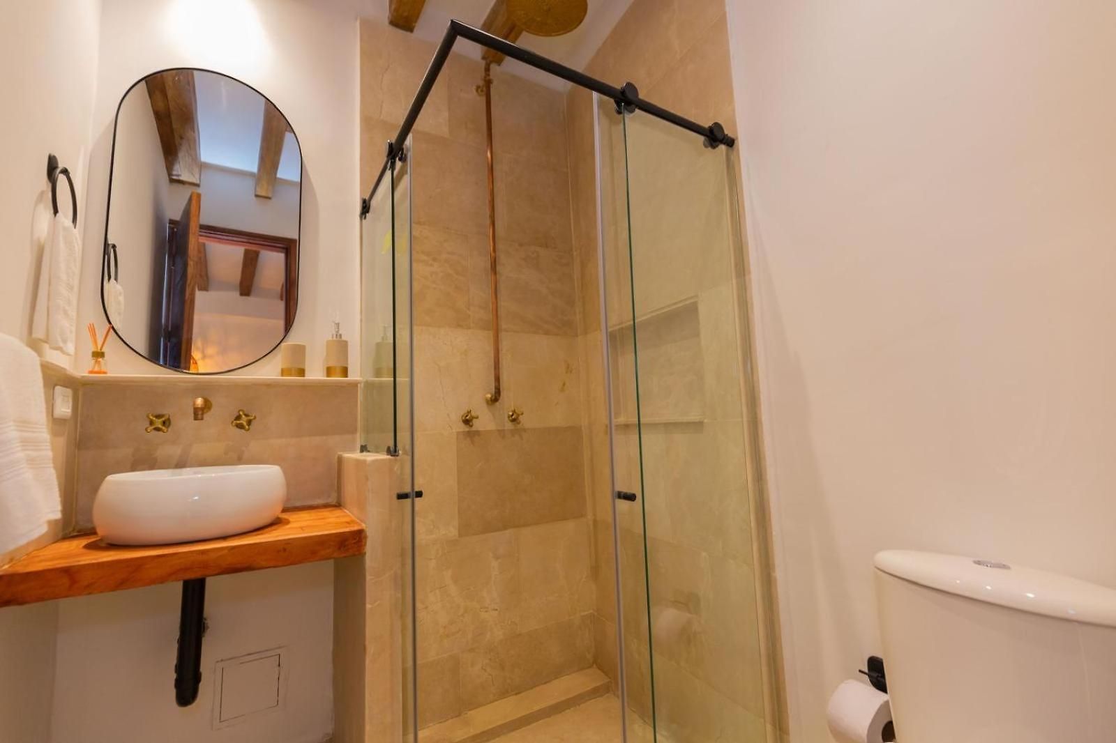 Holiday home Casa Bali Castillo View Private Pool & Rooftop, Near Historic Center Cartagena