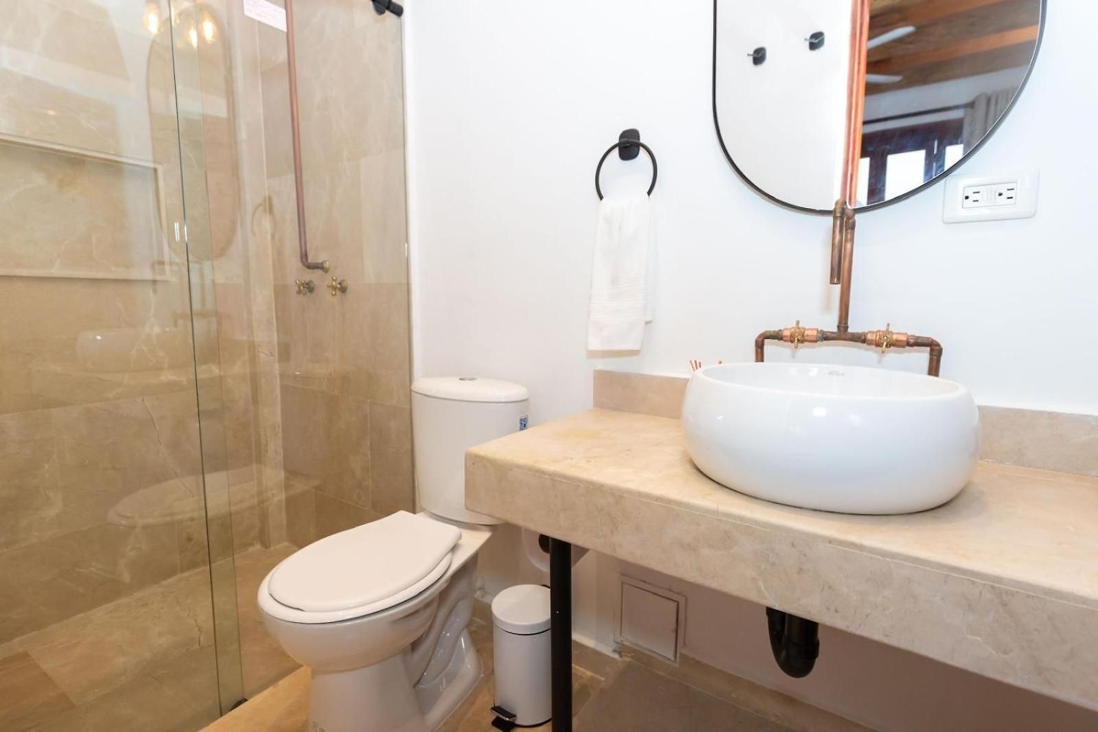 Casa Bali Castillo View Private Pool & Rooftop, Near Historic Center Holiday home Cartagena