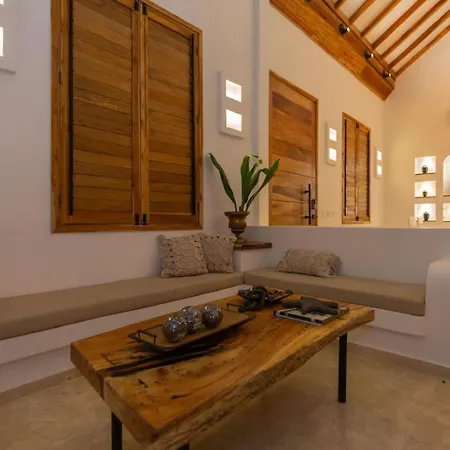 Holiday home Casa Bali Castillo View Private Pool & Rooftop, Near Historic Center *