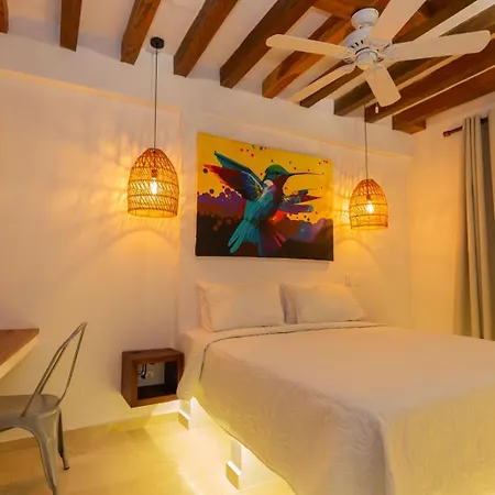 Casa Bali Castillo View Private Pool & Rooftop, Near Historic Center Holiday home *